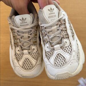 adidas Kids Beige/Taupe Lace-Up Athletic Sneakers